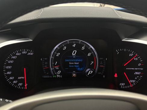 Used 2016 Chevrolet Corvette Stingray Coupe RWD image 29