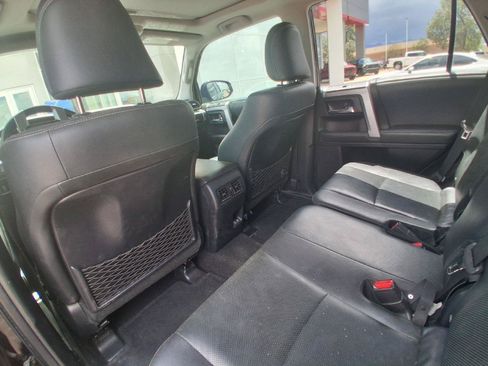 Used 2020 Toyota 4Runner Limited AWD/4WD image 19