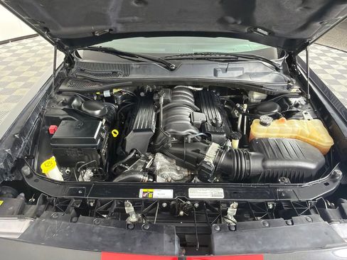 Used 2014 Dodge Challenger SRT8 w/ Harman/Kardon Audio Group RWD image 25