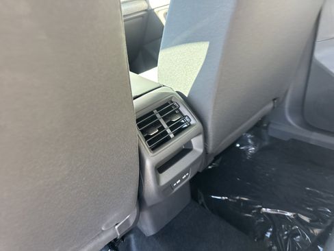 New 2026 Volkswagen Tiguan S image 18