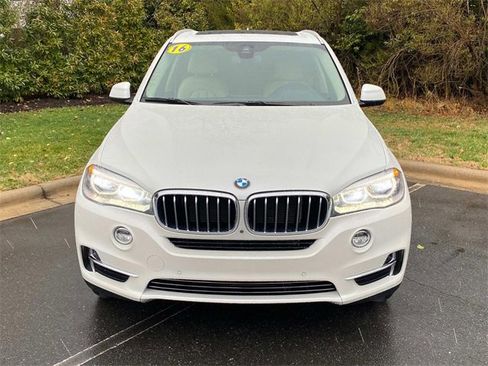 Used 2016 BMW X5 xDrive35i image 2