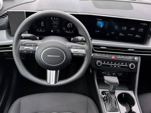 New 2026 Hyundai Sonata SE FWD image 17