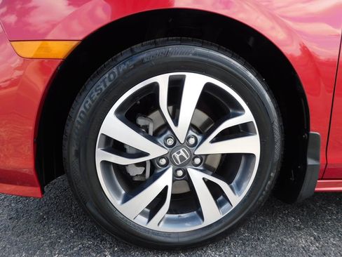 Certified 2022 Honda Odyssey Touring image 10