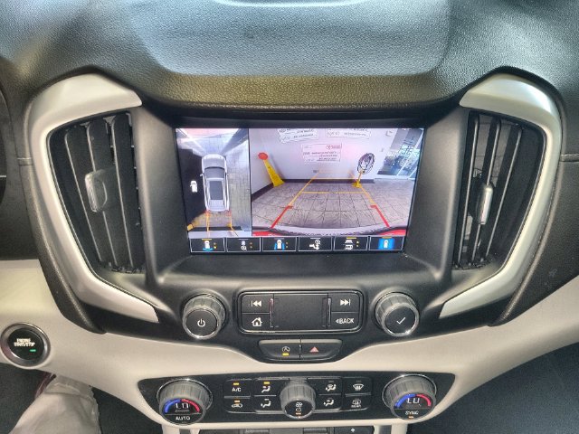 Used 2023 GMC Terrain SLT w/ Tech Package AWD/4WD image 17