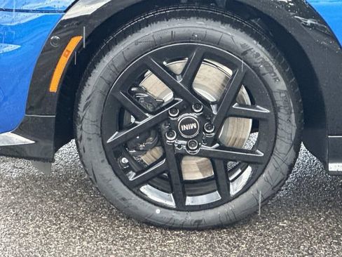 New 2026 MINI Cooper S FWD image 8