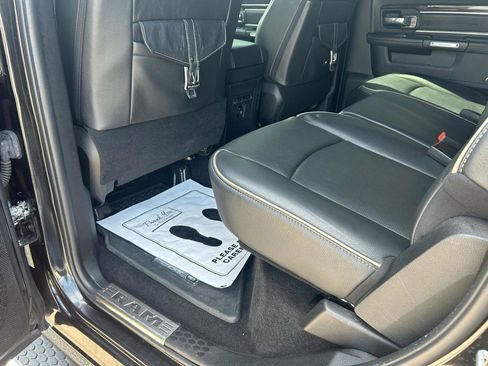 Used 2017 RAM 1500 Limited AWD/4WD image 9