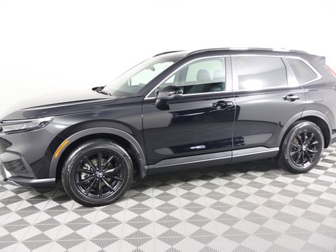 Used 2025 Honda CR-V Sport image 9