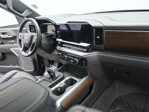 Certified 2024 Chevrolet Silverado 1500 High Country w/ High Country Premium Package image 27