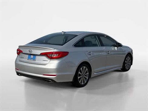 Used 2016 Hyundai Sonata Limited image 11
