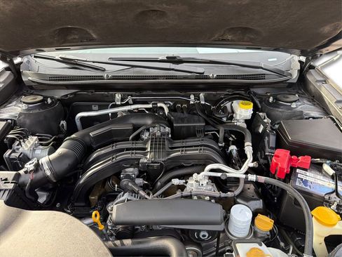 Used 2022 Subaru Outback Premium image 12