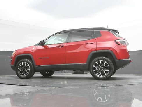 Used 2021 Jeep Compass Trailhawk AWD/4WD image 33