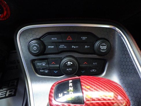 Used 2017 Dodge Challenger GT w/ GT Interior Package AWD/4WD image 22