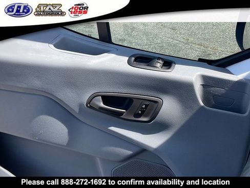 Used 2015 Ford Transit 350 XLT RWD image 11