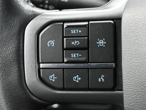 Used 2022 Ford F150 XLT w/ Equipment Group 302A High AWD/4WD image 6