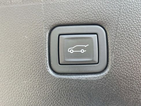 Used 2024 Chevrolet Blazer LT w/ Redline Edition image 12