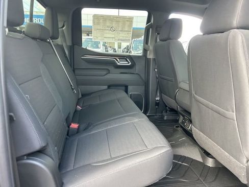 New 2026 Chevrolet Silverado 1500 LT w/ Safety Package image 32