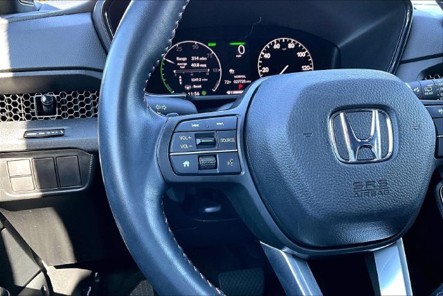 Used 2025 Honda CR-V Sport image 11