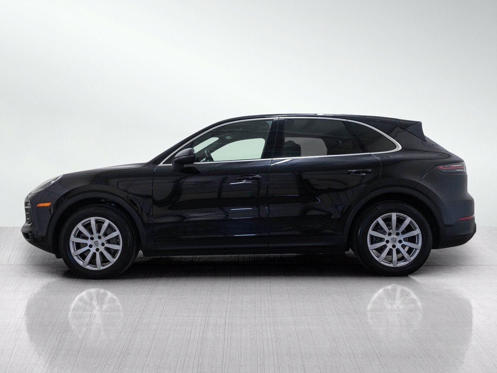 Used 2019 Porsche Cayenne S AWD/4WD image 3