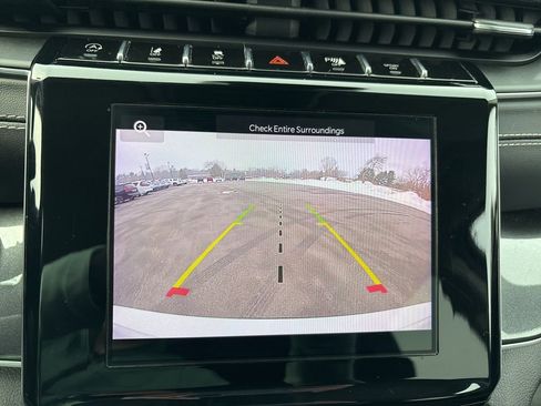 Used 2022 Jeep Grand Cherokee L Laredo w/ Luxury Tech Group I image 18