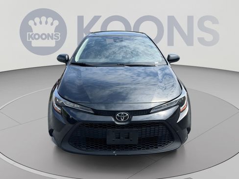 Used 2022 Toyota Corolla LE FWD image 11