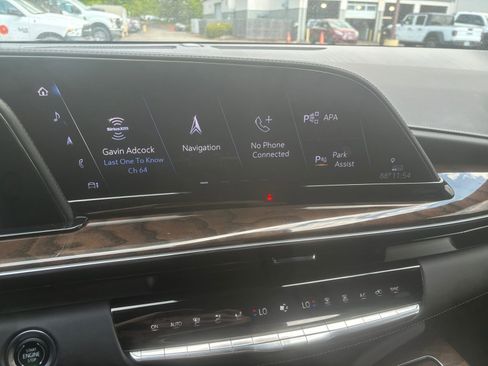 Used 2024 Cadillac Escalade Sport Platinum AWD/4WD image 26