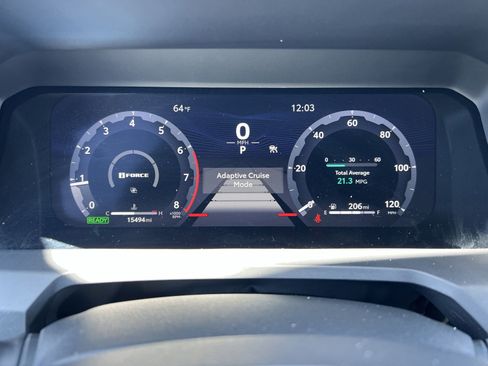 Used 2025 Toyota Tacoma Limited AWD/4WD image 17