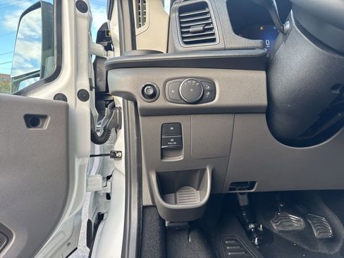 New 2026 Ford Transit 350 XLT image 14