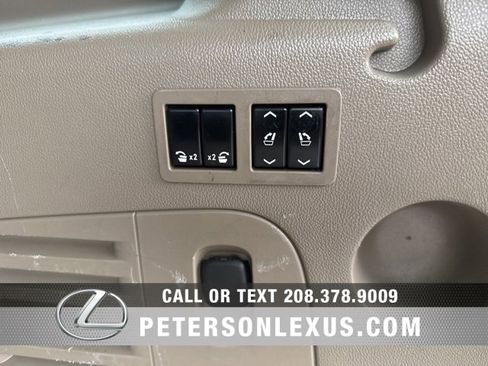 Used 2015 Chevrolet Suburban LTZ image 24