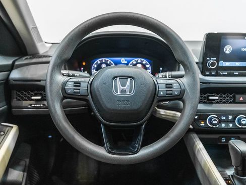 Used 2023 Honda Accord EX image 16