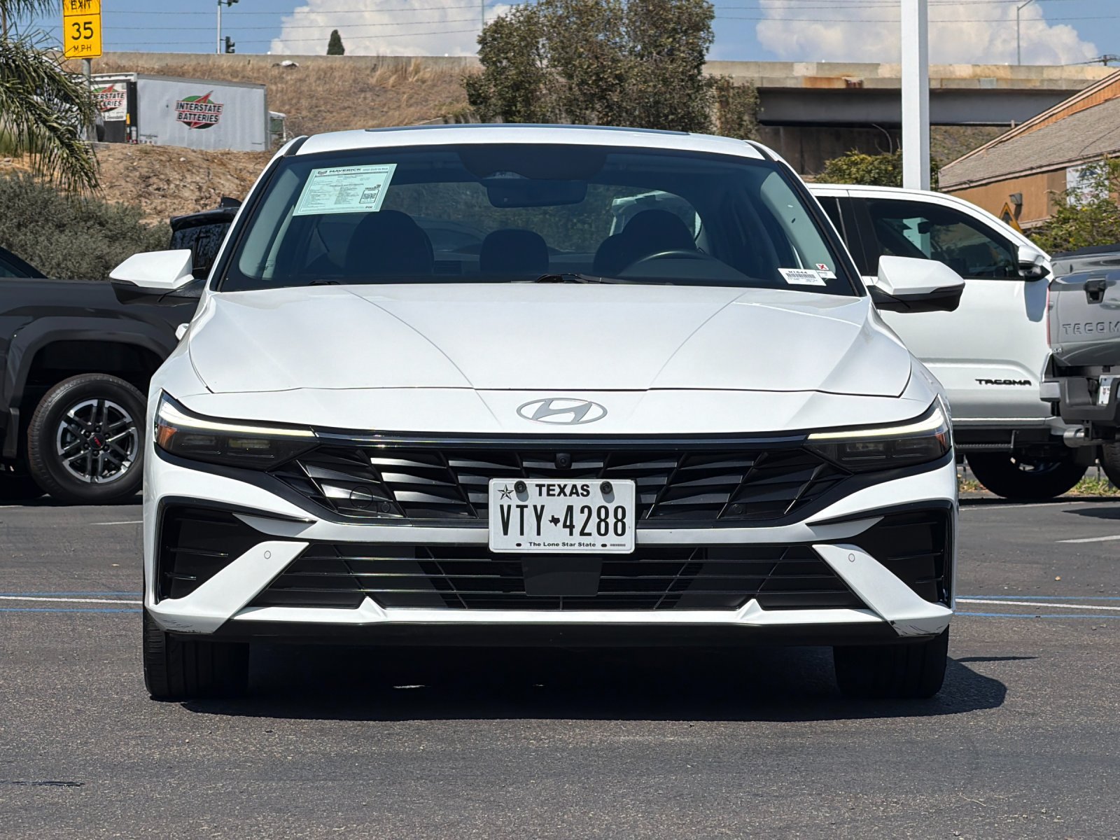 Used 2024 Hyundai Elantra Limited FWD image 7