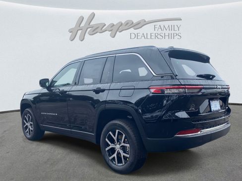 New 2025 Jeep Grand Cherokee Limited image 25