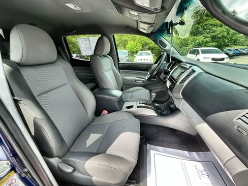 Used 2014 Toyota Tacoma 4x4 Double Cab w/ TRD Sport Package image 26