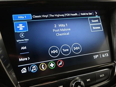 Used 2023 Chevrolet TrailBlazer RS w/ Sun and Liftgate Package image 17