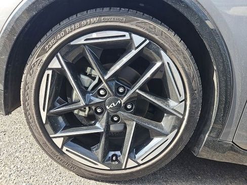 Certified 2025 Kia K4 GT-Line image 3