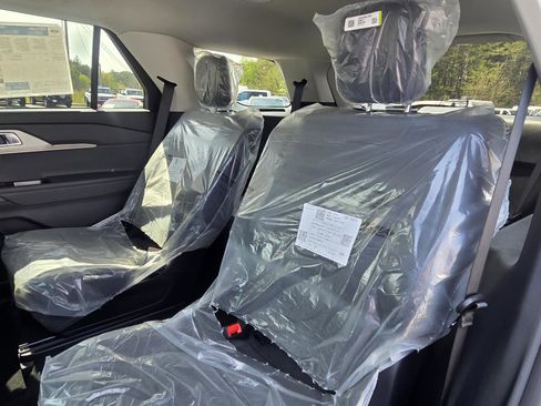 New 2026 Ford Explorer Active image 26