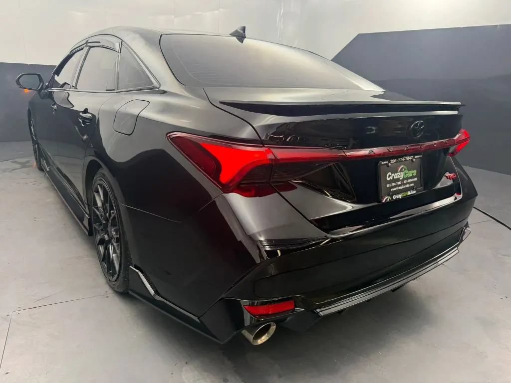 Used 2020 Toyota Avalon TRD FWD image 4