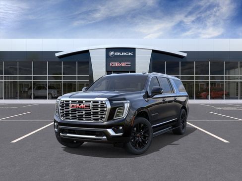 New 2026 GMC Yukon XL Denali w/ Denali Reserve Package AWD/4WD image 8