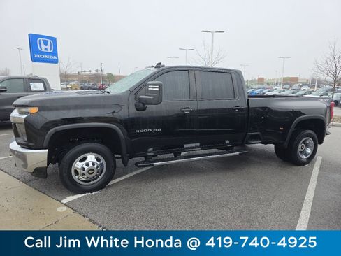 Used 2020 Chevrolet Silverado 3500 LT w/ All Star Edition image 10