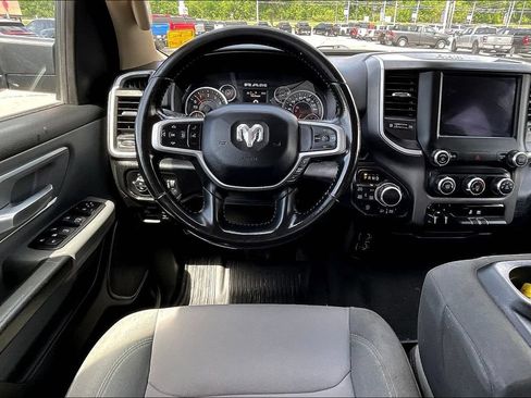 Used 2020 RAM 1500 Big Horn AWD/4WD image 6