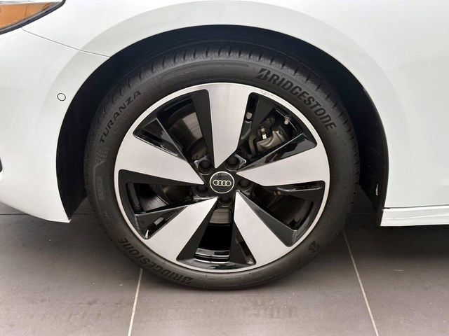 Used 2025 Audi A5 2.0T Premium w/ Convenience Package AWD/4WD image 6