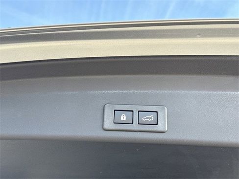 New 2026 Subaru Ascent Touring image 17