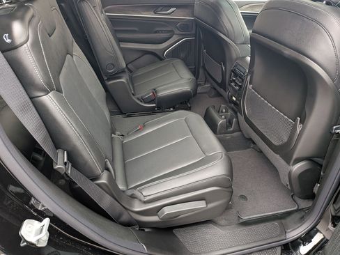 New 2026 Jeep Grand Cherokee L Limited image 31