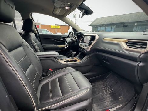 Used 2019 GMC Acadia Denali w/ Technology Package image 32