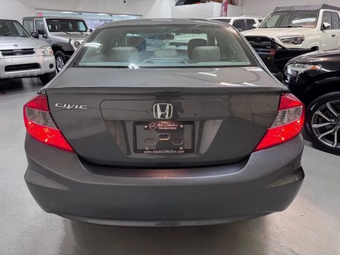 Used 2012 Honda Civic LX image 4