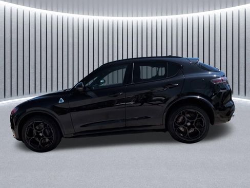 Used 2024 Alfa Romeo Stelvio Quadrifoglio AWD/4WD image 11