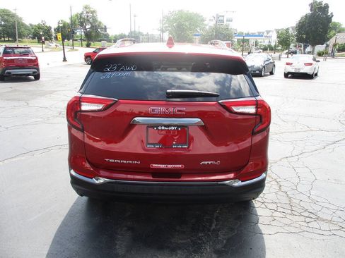 Used 2023 GMC Terrain AT4 w/ Infotainment Package II AWD/4WD image 9