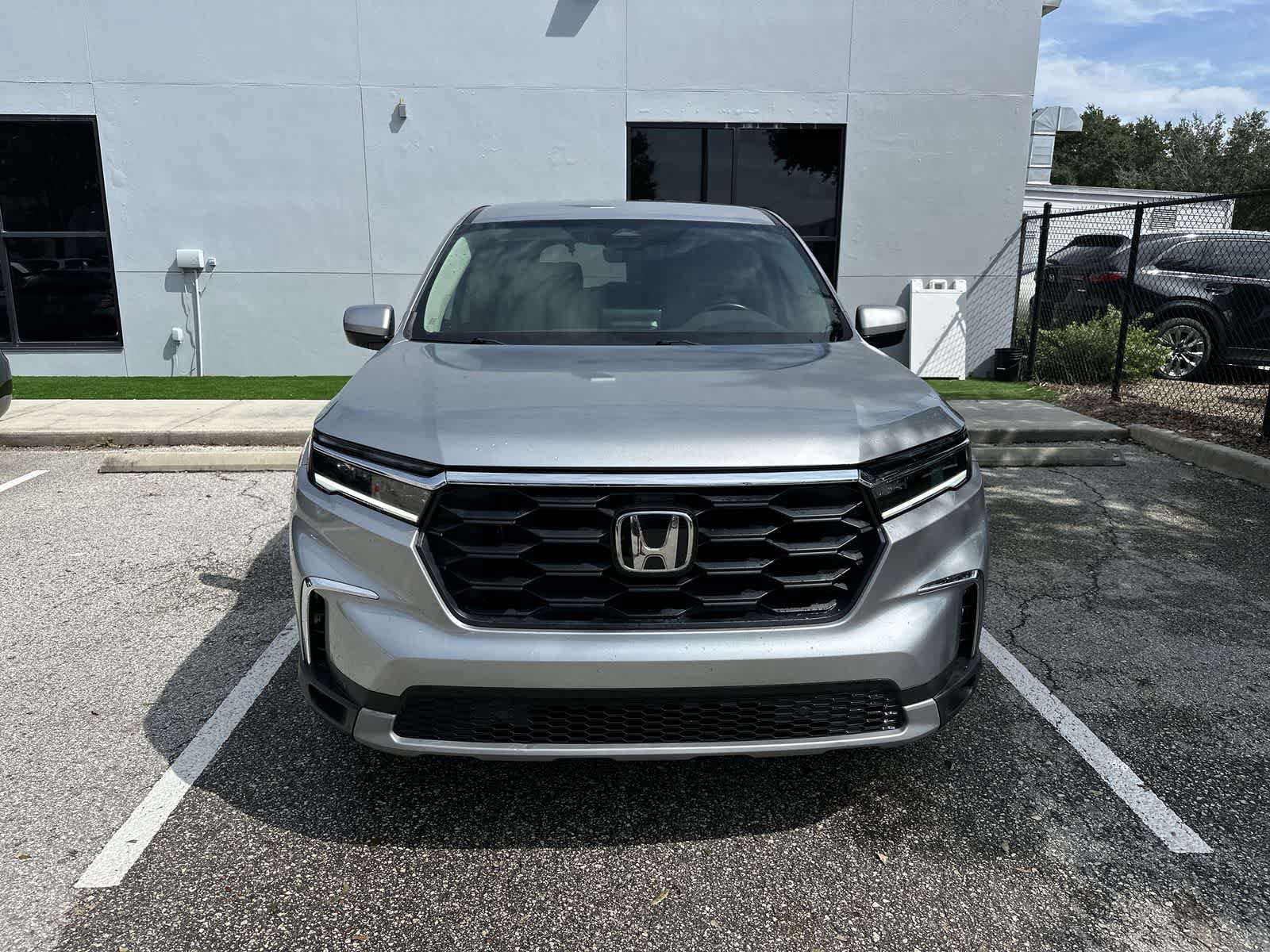 Used 2023 Honda Pilot EX-L image 12