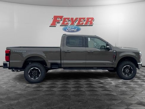 New 2026 Ford F250 Lariat w/ Tremor Off-Road Package AWD/4WD image 6
