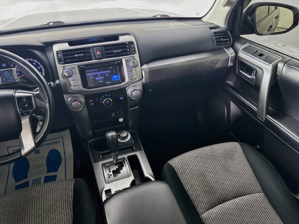 Used 2018 Toyota 4Runner SR5 AWD/4WD image 25