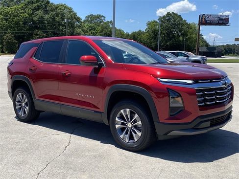 New 2026 Chevrolet Equinox LT w/ Convenience Package II image 8